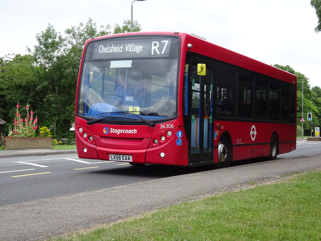 Blackbrook Lane, 36306 LX56 EAA on route R7, 4th July 2017… Flickr