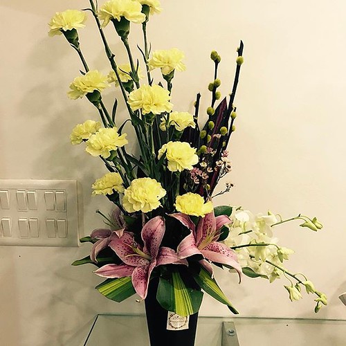 Flowers Online in Pune Blooms Only If you want to buy fl… Flickr