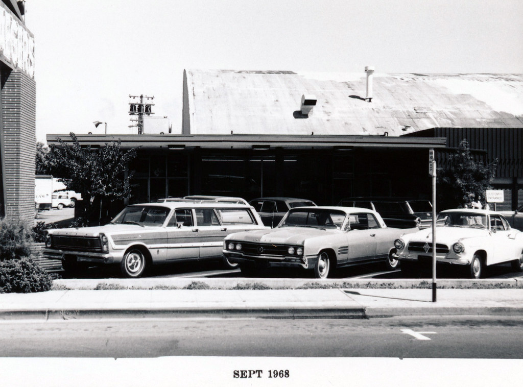 Menlo Park 1968 University Drive Draeger's Menlo Park Planning