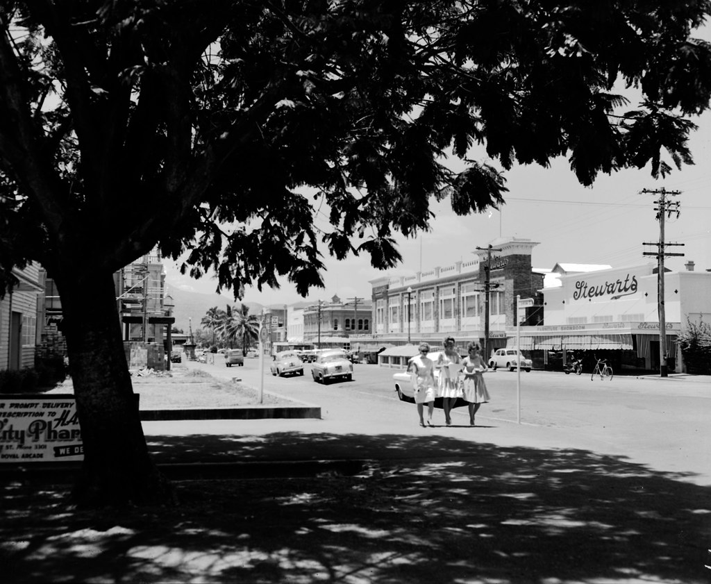 Denham Street, Rockhampton, c 1962 James Stewart & Co., kn… Flickr