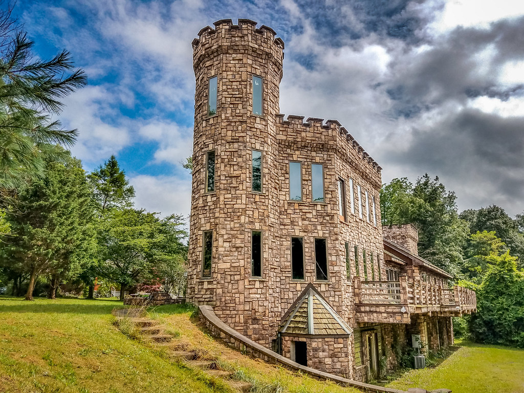 New Eagle Castle Lee Markowitz Flickr