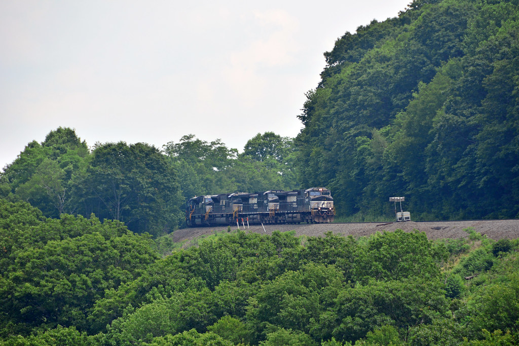Elevation of Riggles Gap Rd, Altoona, PA, USA Topographic Map
