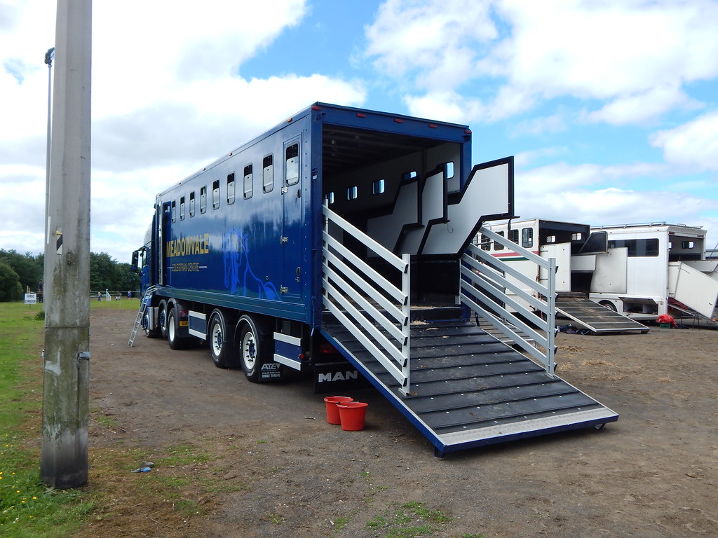 DA61 JBV Meadowvale Equestrian Centre Magherafelt County… Flickr