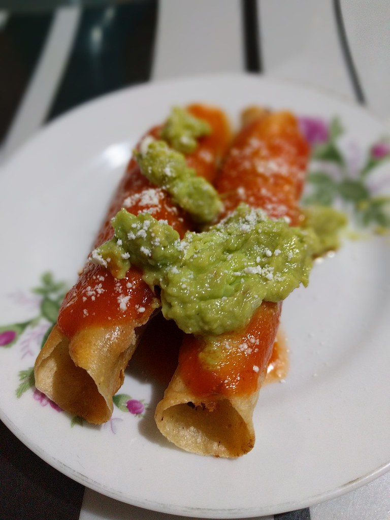 tacos guatemala comidatipica Alex Godinez Flickr