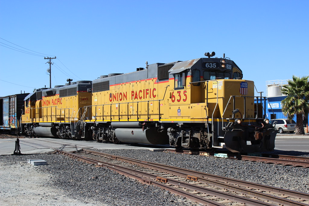 UP Hollister Local Union Pacific's Hollister Local arrives… Flickr