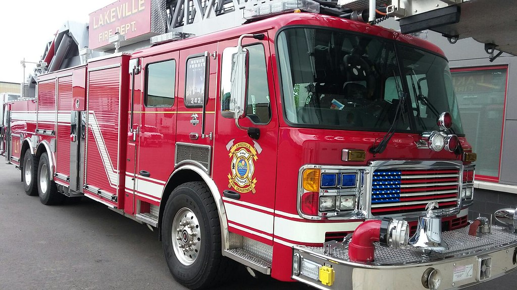 Lakeville, MN Fire Truck Thanks Matt PHD280 Flickr