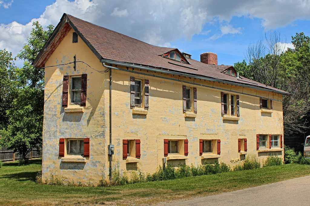 House Hendricks, MN The photo doesn't show it but this i… Flickr