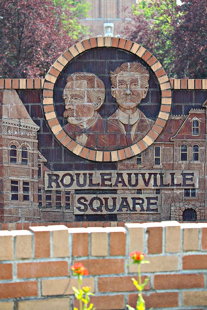Rouleauville_Square_2 JoslynLM Flickr