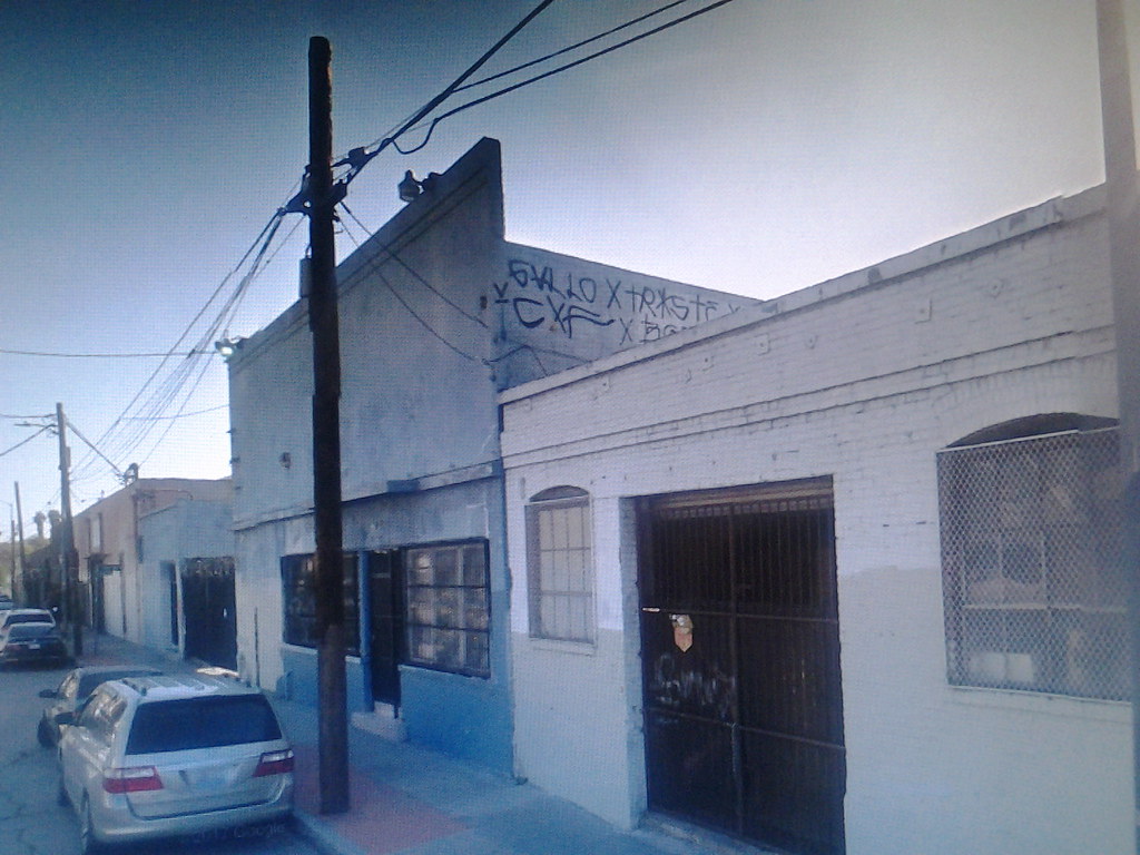 CF13 Cuatro Flats 13 4 street xjew4ux hoodadvertisement Flickr