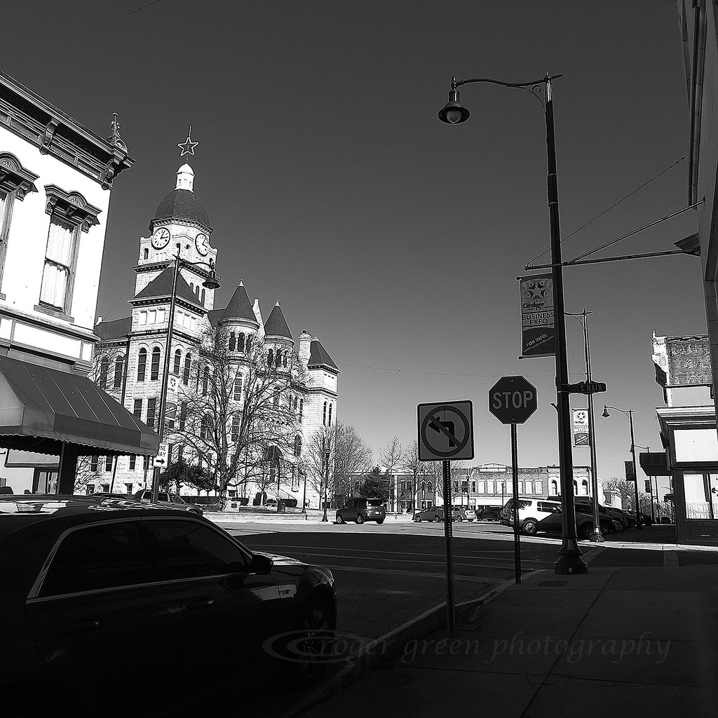 Carthage, Missouri Light Pole r_green54 Flickr