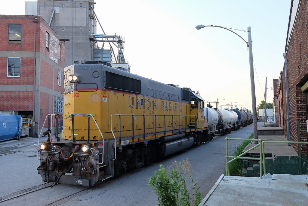 Kansas City UP switching on State Line Rd. DSCF6563 Flickr