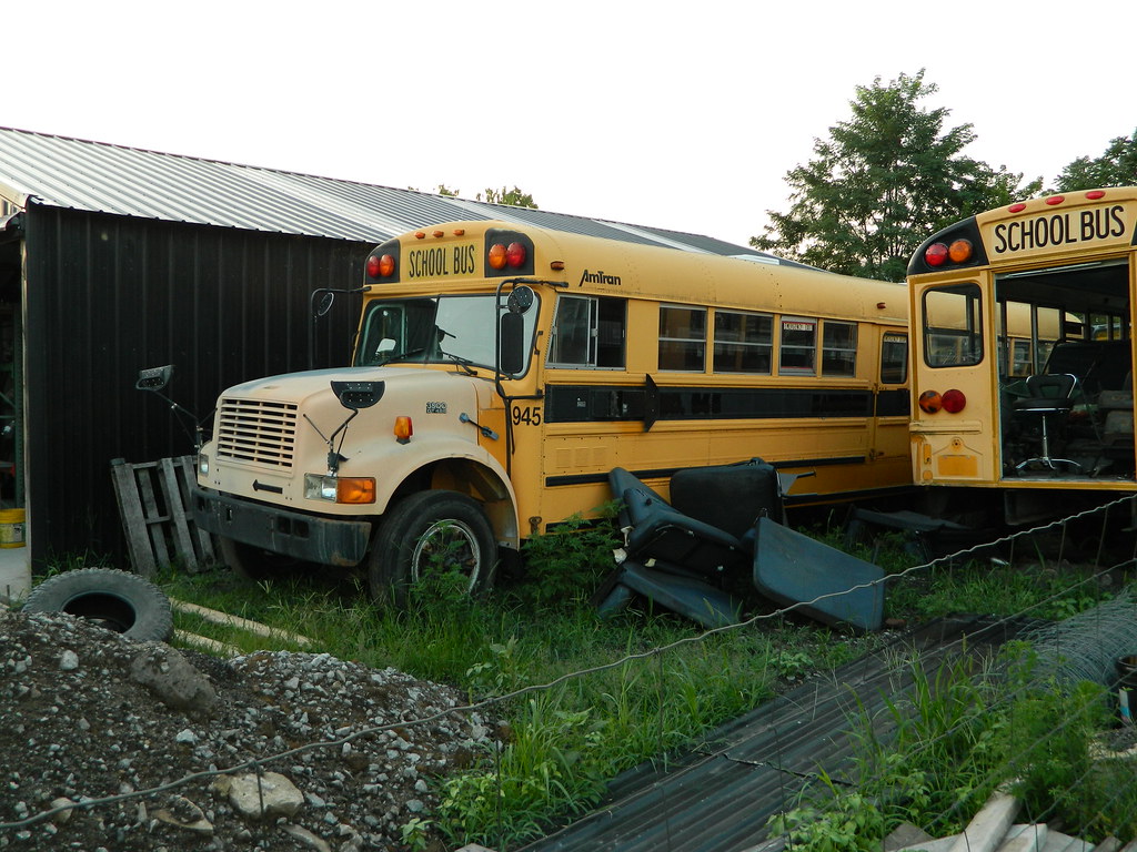 exHarrison County Schools 945 Salvage yard Cynthiana, K… Flickr