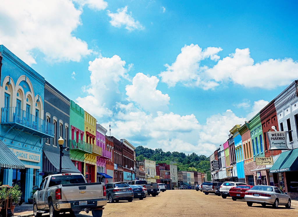 Yazoo City, Mississippi After years of blowing through Yaz… Flickr