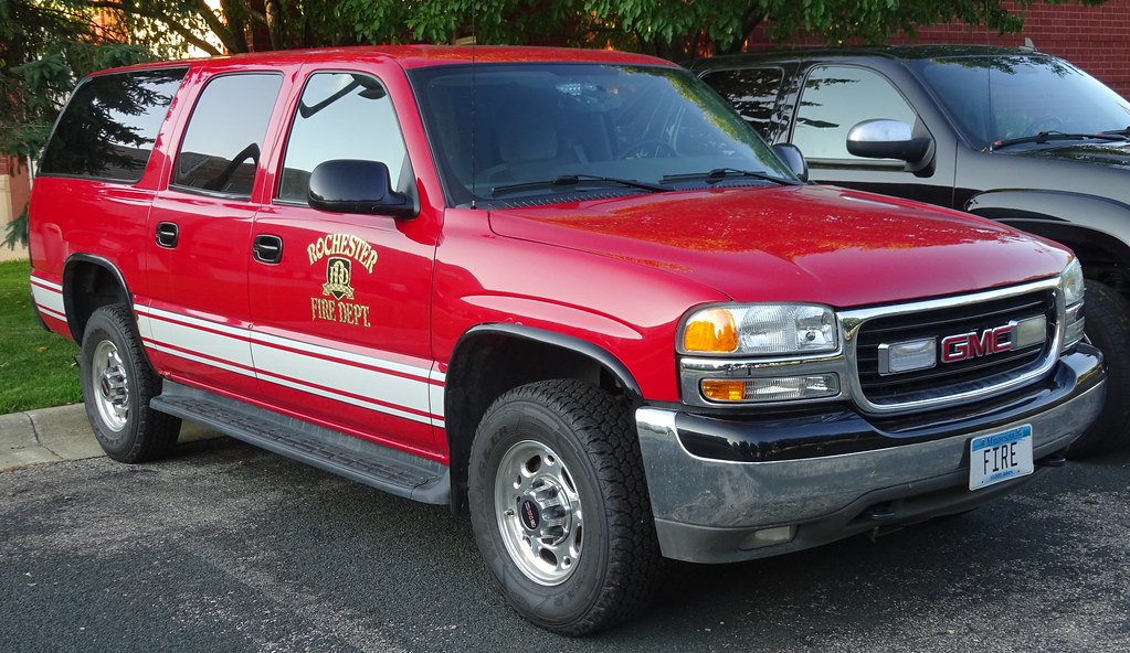 Rochester,MN Fire Suburban Thank to the firefighters at St… Flickr