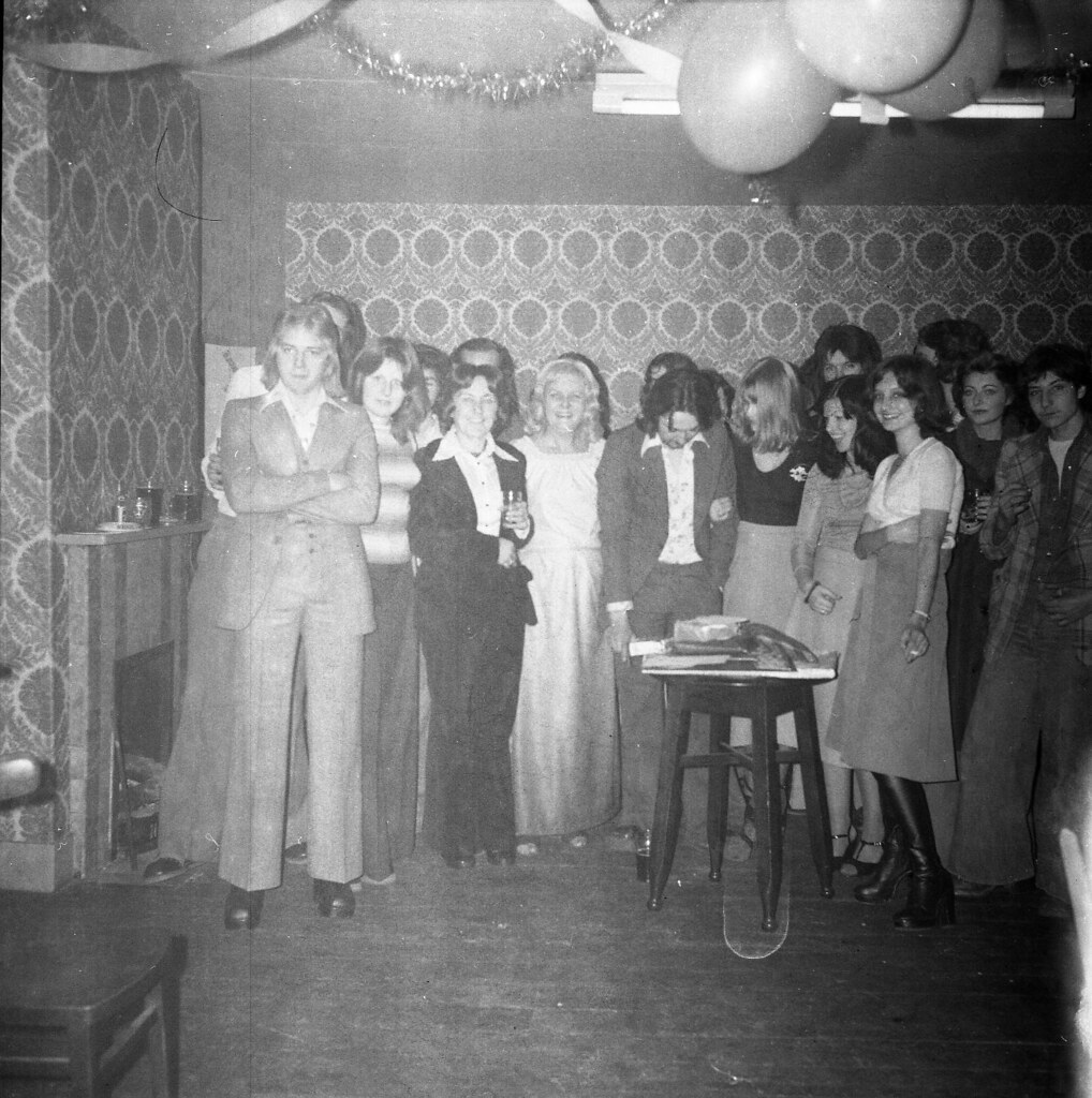 Images from Gordon Villas' 66 Winnock Road Lodging House B… Flickr