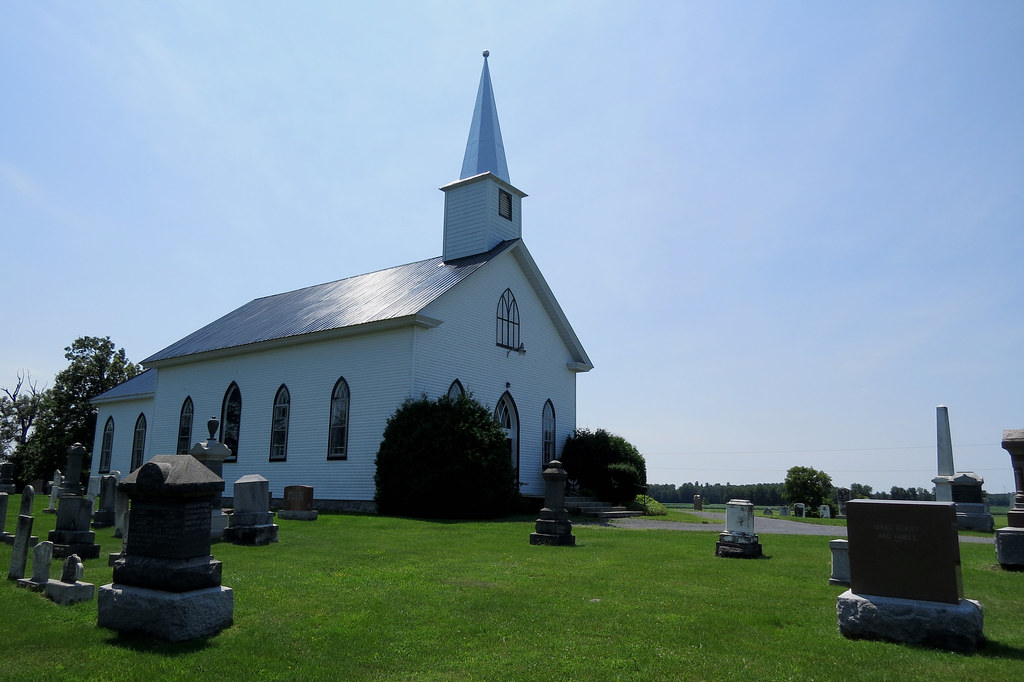 St. Andrew's United Church in Bainsville (Lancaster Townsh… Flickr