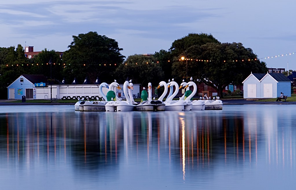 Swanboats Canoe Lake, Southsea I've been taking a photo ea… Flickr