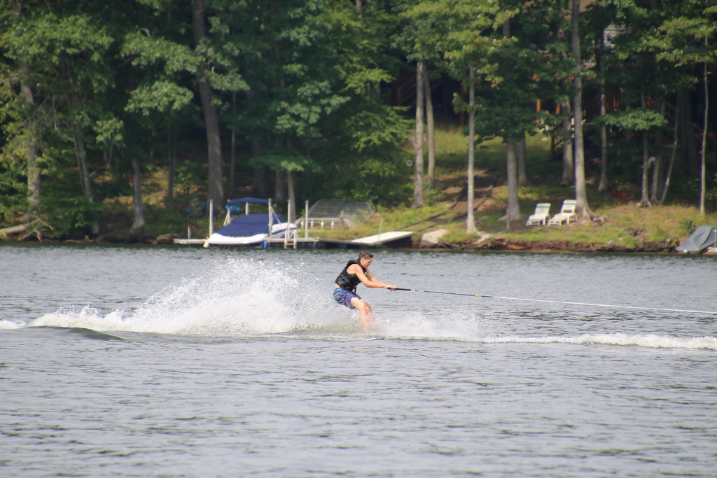 Water Skiing with the Speed Boat on Deep Creek Lake (Garre… Flickr