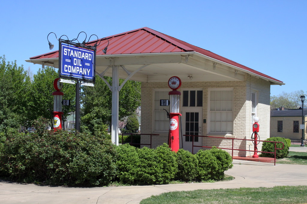 Standard Filling Station 1 Bowling Green, KY a photo on Flickriver