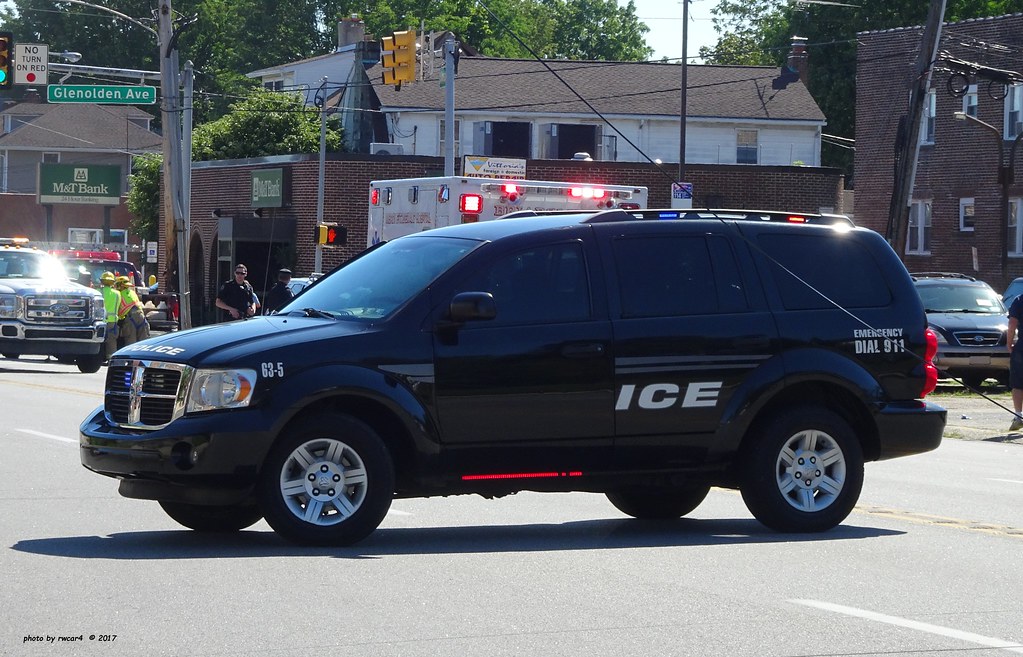 Folcroft Borough PA Police Dodge Durango (1) rwcar4 Flickr