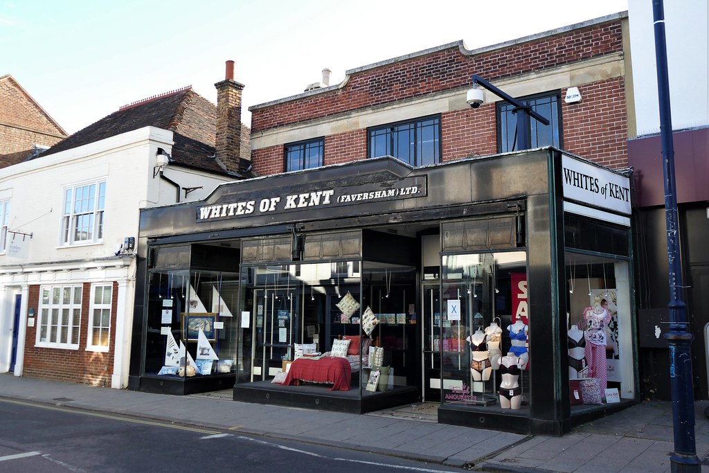 Whites of Kent, Whitstable A very old fashioned looking sm… Flickr