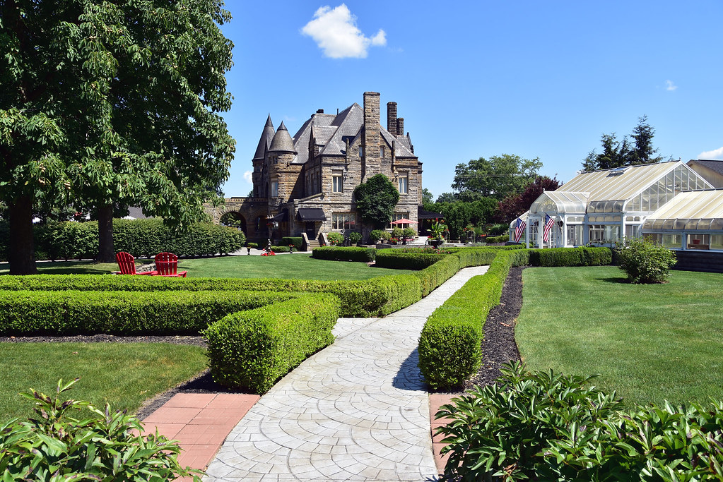 Rear Buhl Mansion, Sharon, PA VAC_8029 Frank H. Buhl Mansi… Flickr