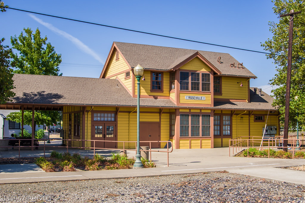Roseville, CA, train station This is a replica of a Southe… Flickr