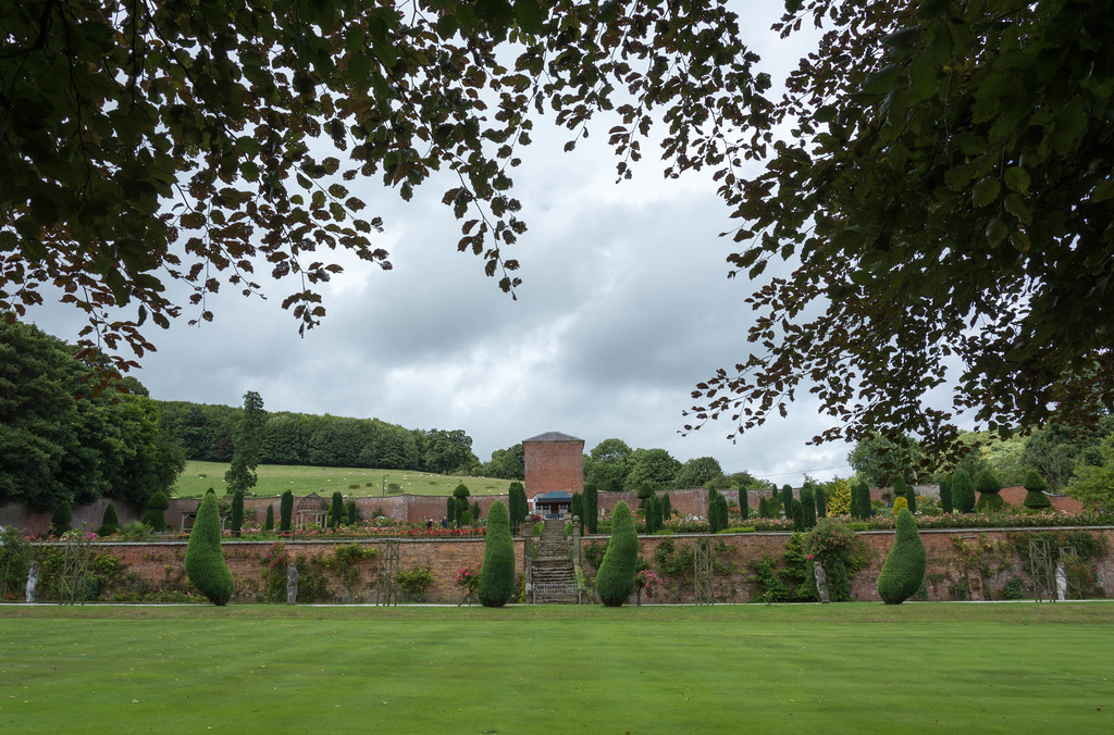 Hopton Gardens Flickr