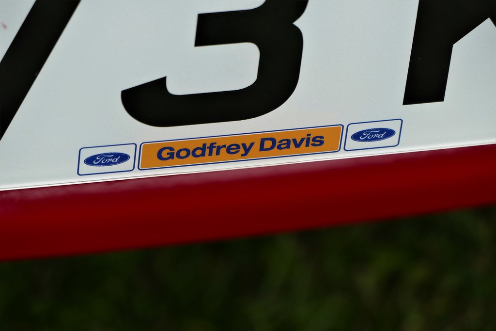 Dealer Tag for Godfrey Davis Ford, St Albans Seen at Class… Flickr