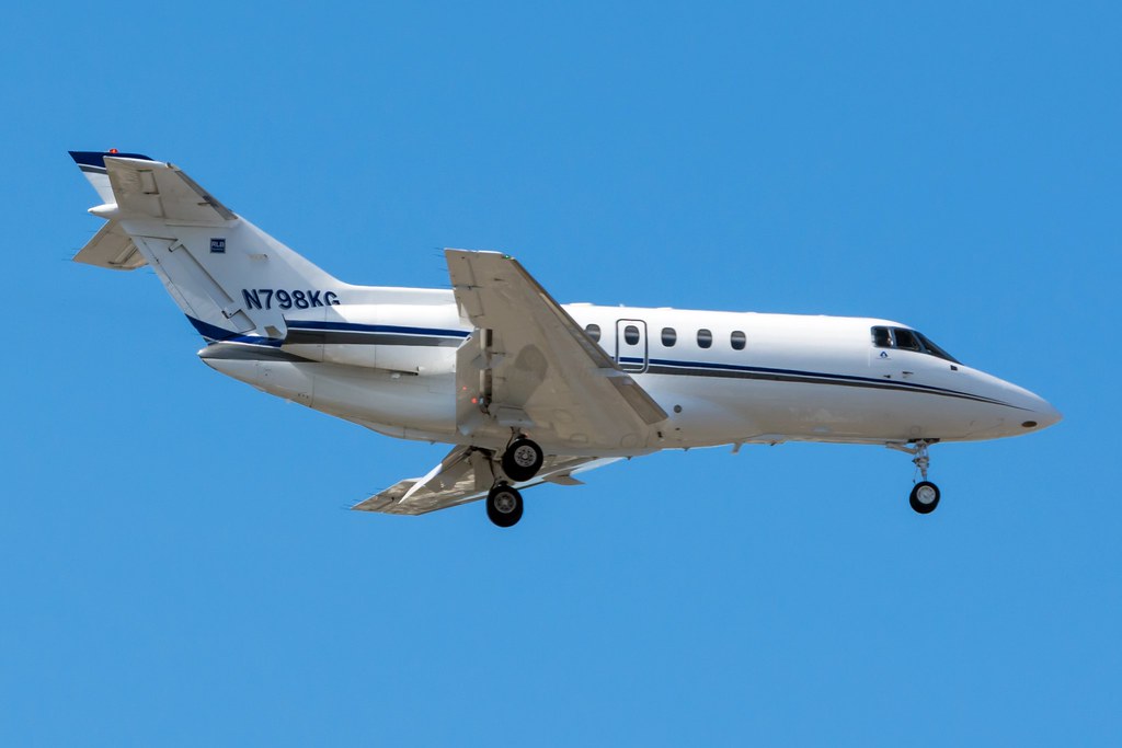 HAWKER 800XP N798KG, 2nd landing successfully done. Flickr