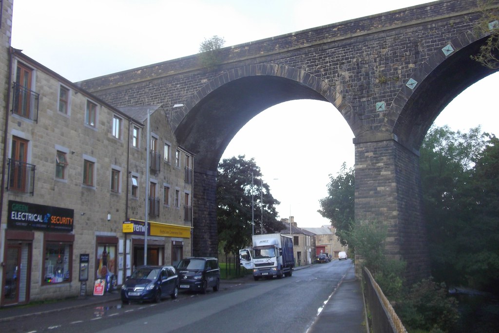 Railway Viaduct, Knotts Lane, Colne a photo on Flickriver
