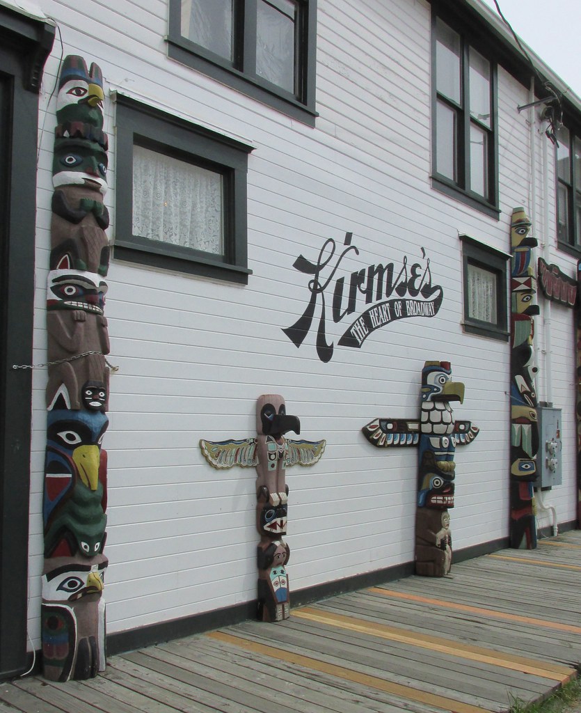 Skagway, Alaska Kirmse Jewelry Store and Totems Skagway,… Flickr