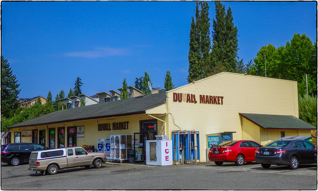 DU ALL MARKET DUVALL Market Duvall, WA Ricoh WG4 John Gateley Flickr