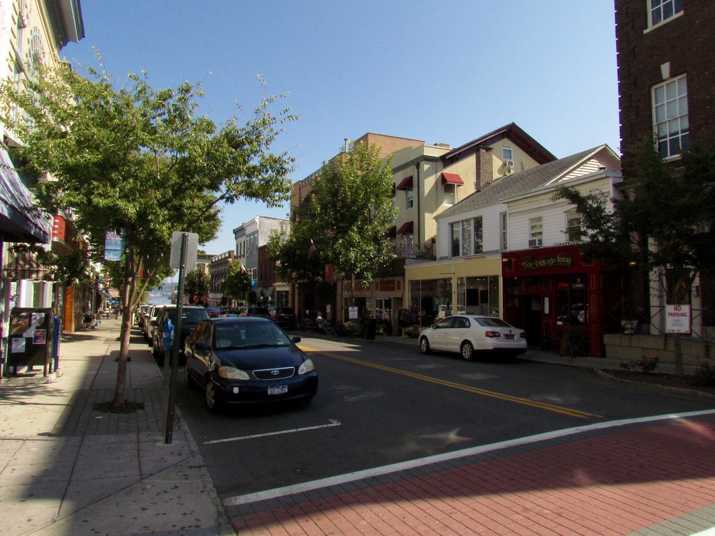 Main Street Nyack, NY quiggyt4 Flickr