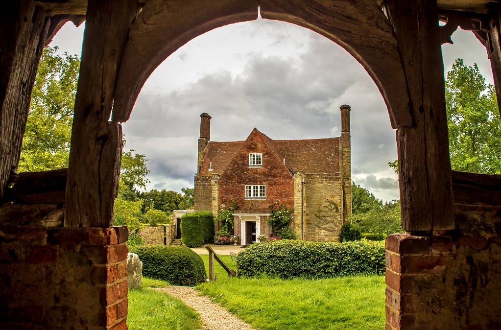 The Manor House, Penhurst, Battle, East Sussex Paul Flickr