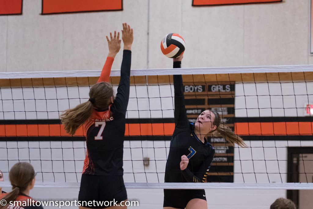 Bonduel Bears vs. IolaScandinavia Thunderbirds Flickr