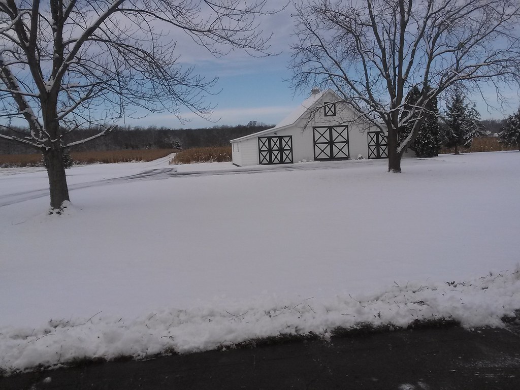 FarmHouseOhio Grandpa's Barn, Lima Ohio Michael Bello Flickr