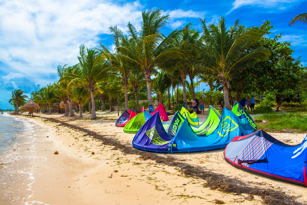 Kitesurfing Cancun Punta Nizuc, Cancun, Mexico Kiteholic Sports Flickr