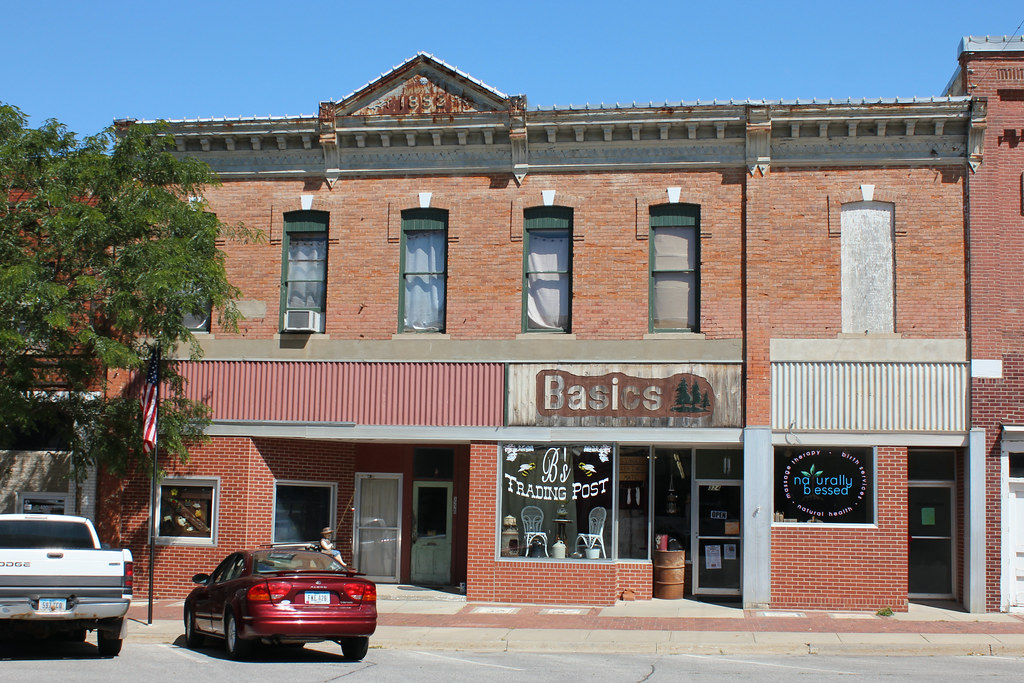 1892 Building Audubon, IA Tom McLaughlin Flickr