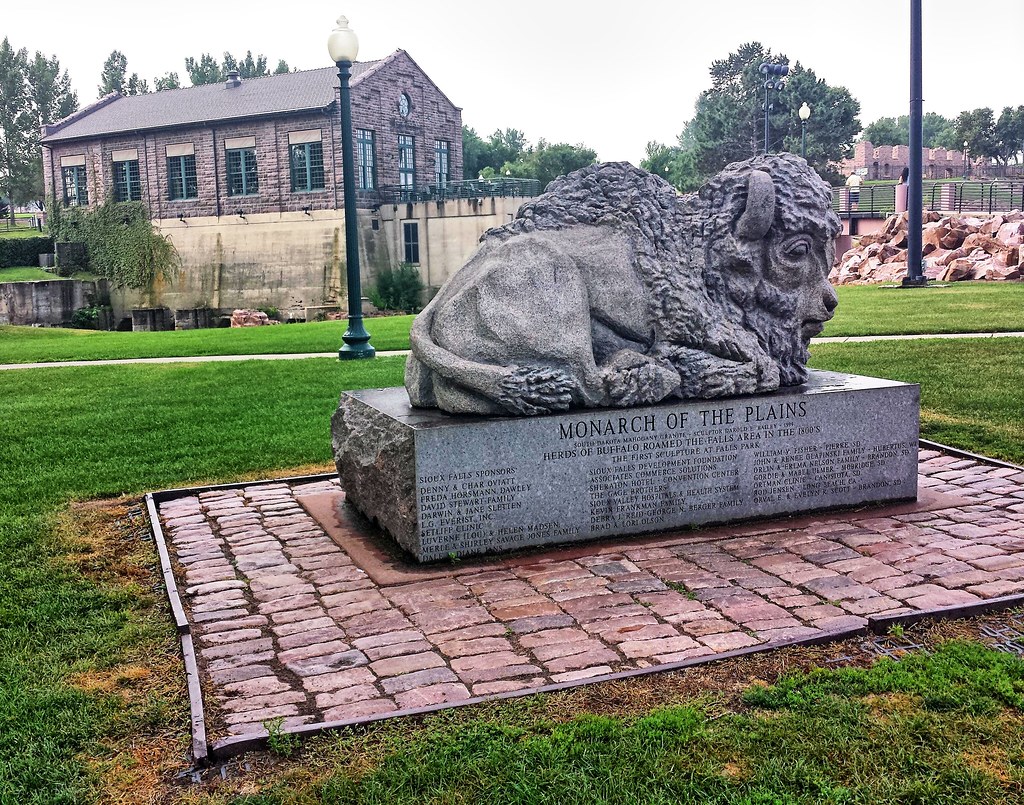 'Monarch of the Plains' Falls Park Sioux Falls SD Flickr