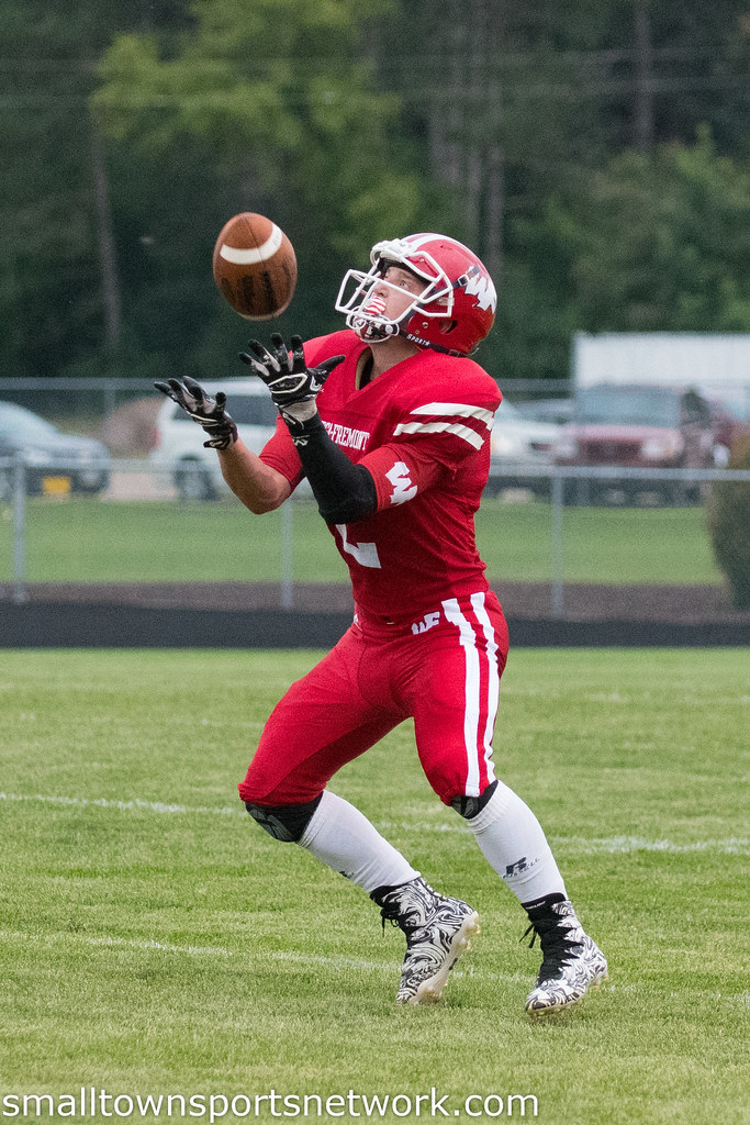 Reedsville Picks up Season Opener Win Over WeyauwegaFremont Small Town Sports Network