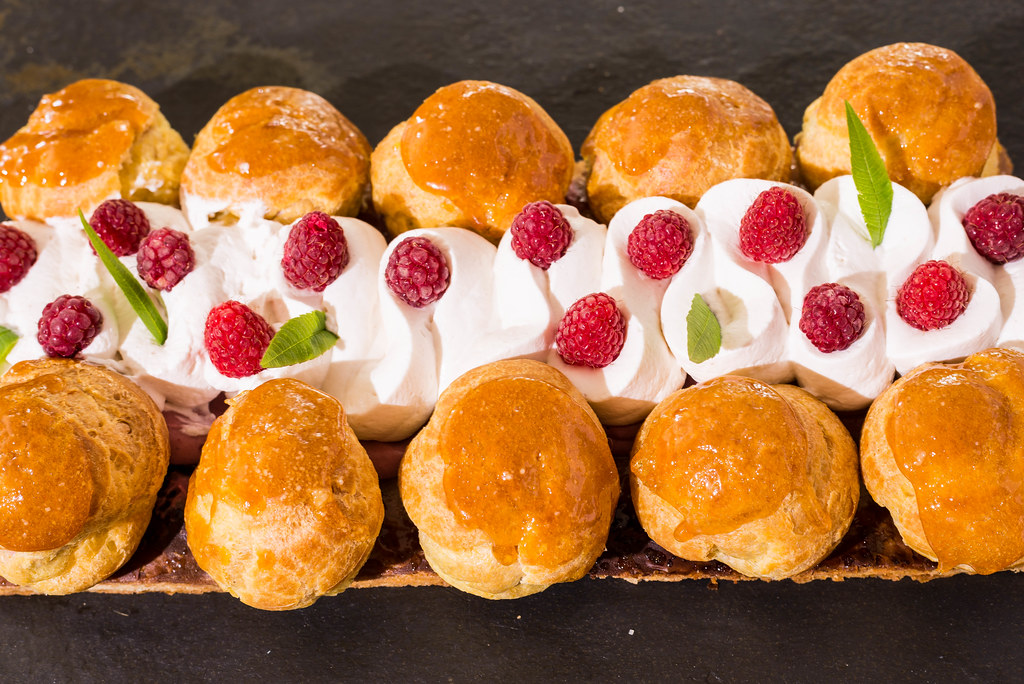 SaintHonoré à la framboise. michel baranger Flickr