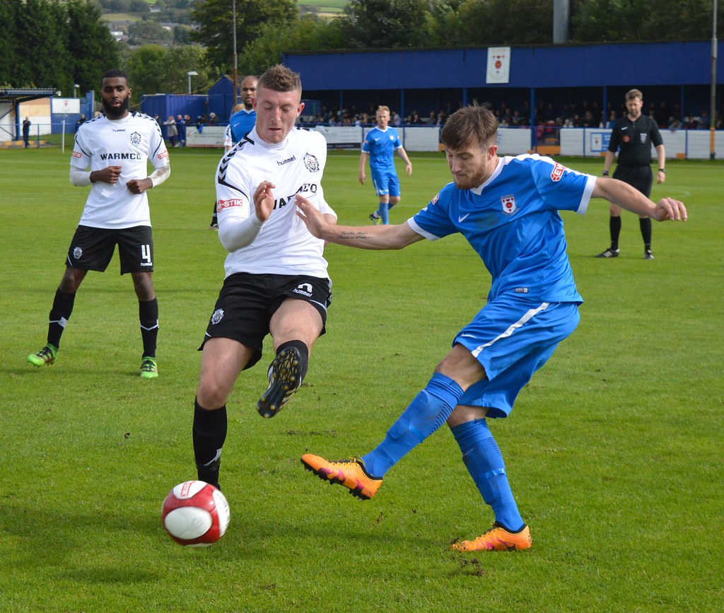 Glossop North End 02 Mossley AFC Mossley won 20 in the F… Flickr