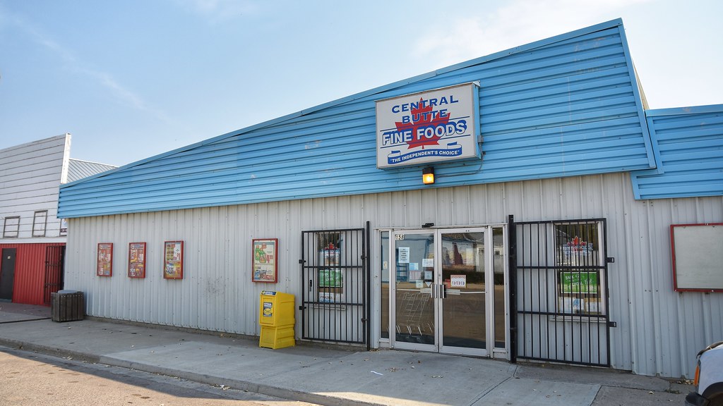 Grocery store Fine Foods, Central Butte, Saskatchewan. Cen… Flickr