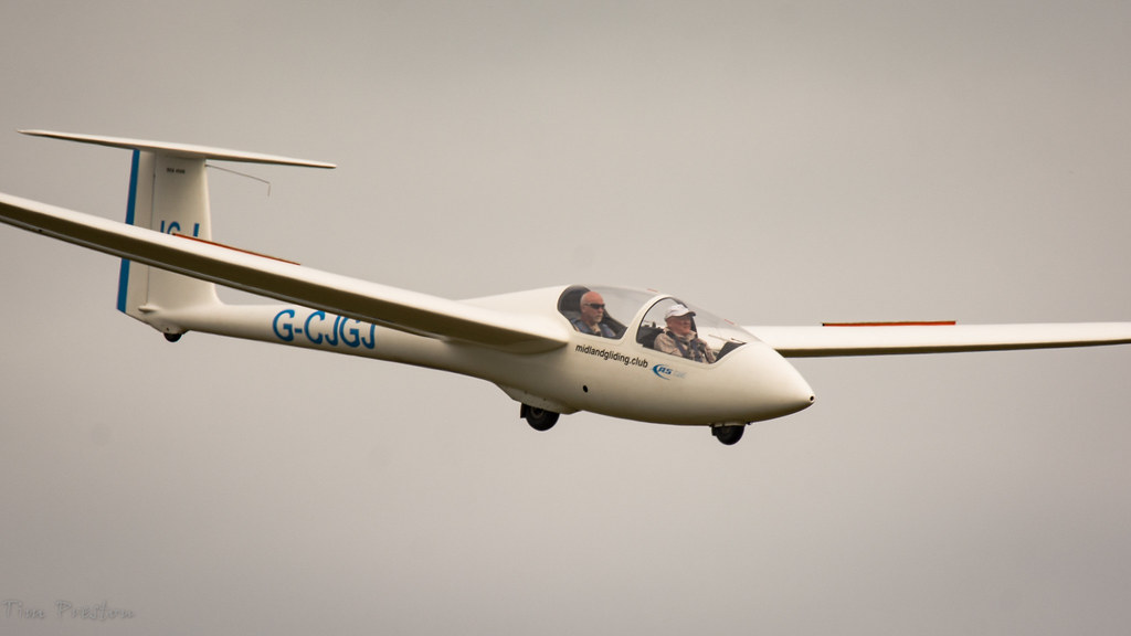 GCJGJ Longmynd glider Midland Gliding 1989 Schleicher ASK… Flickr