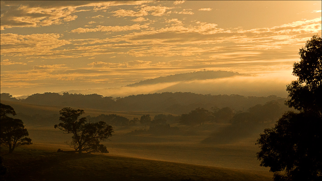14th August 2017 Mist in the valley and over Mt Torrens, b… Flickr