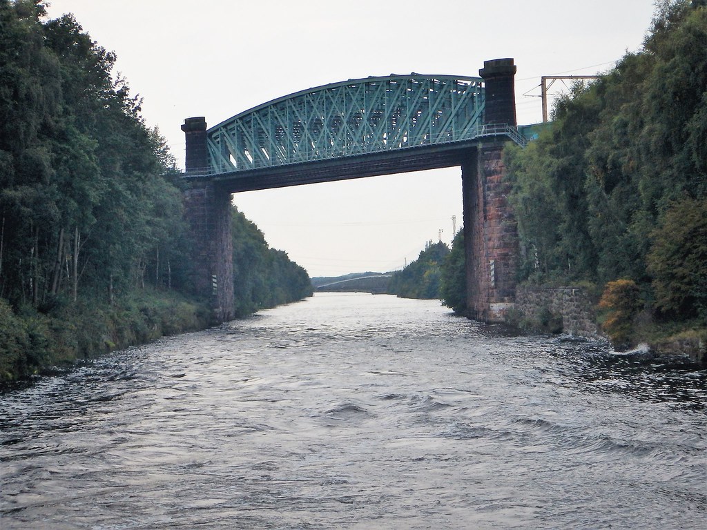 Acton Grange Viaduct a Douglas Law Flickr
