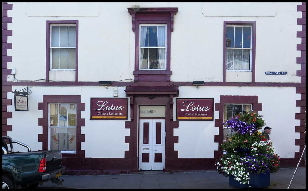 Lotus, Ulverston 2017 LKD 3246 Spotted en passant by the e… Flickr