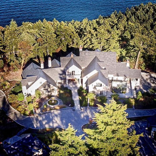 High above Eagle's Nest Estate on San Juan Island, Washing… Flickr