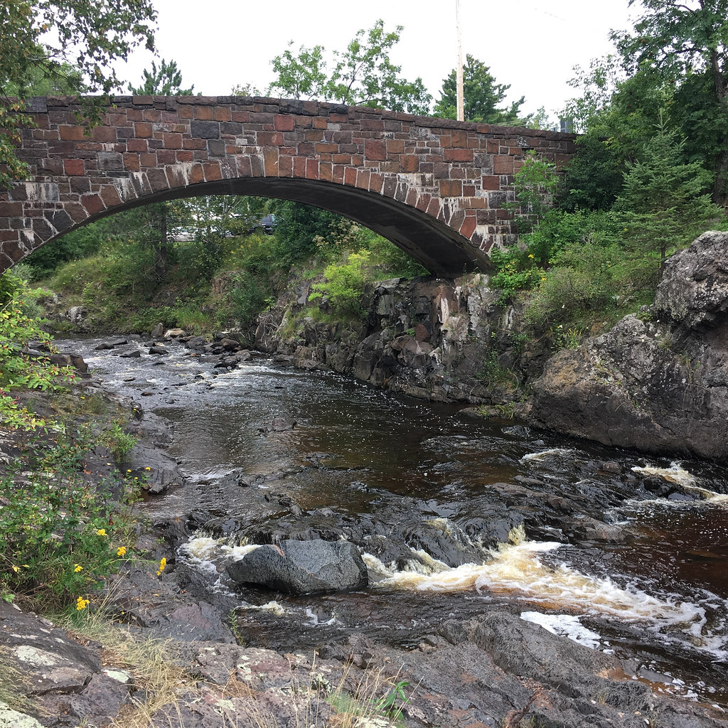 Lester River, Duluth, MN Sharon Mollerus Flickr